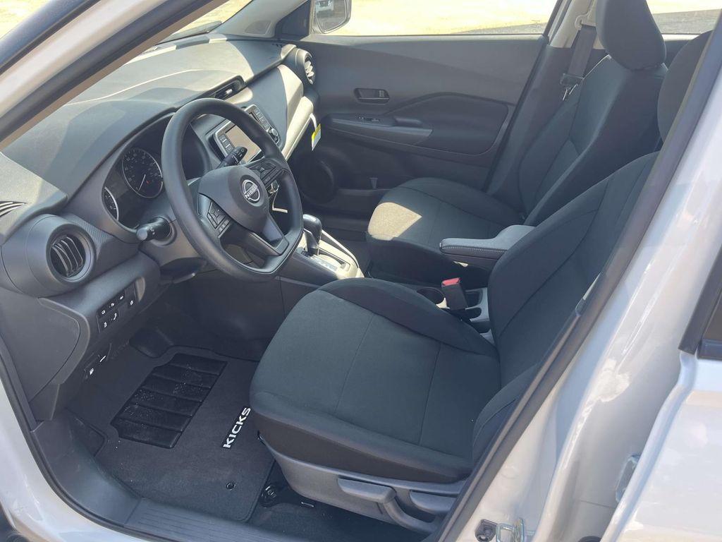 new 2025 Nissan Kicks car, priced at $23,349