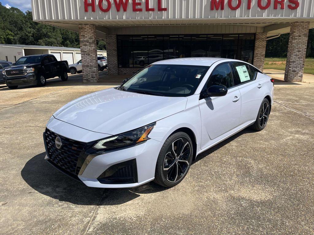 new 2025 Nissan Altima car, priced at $29,998