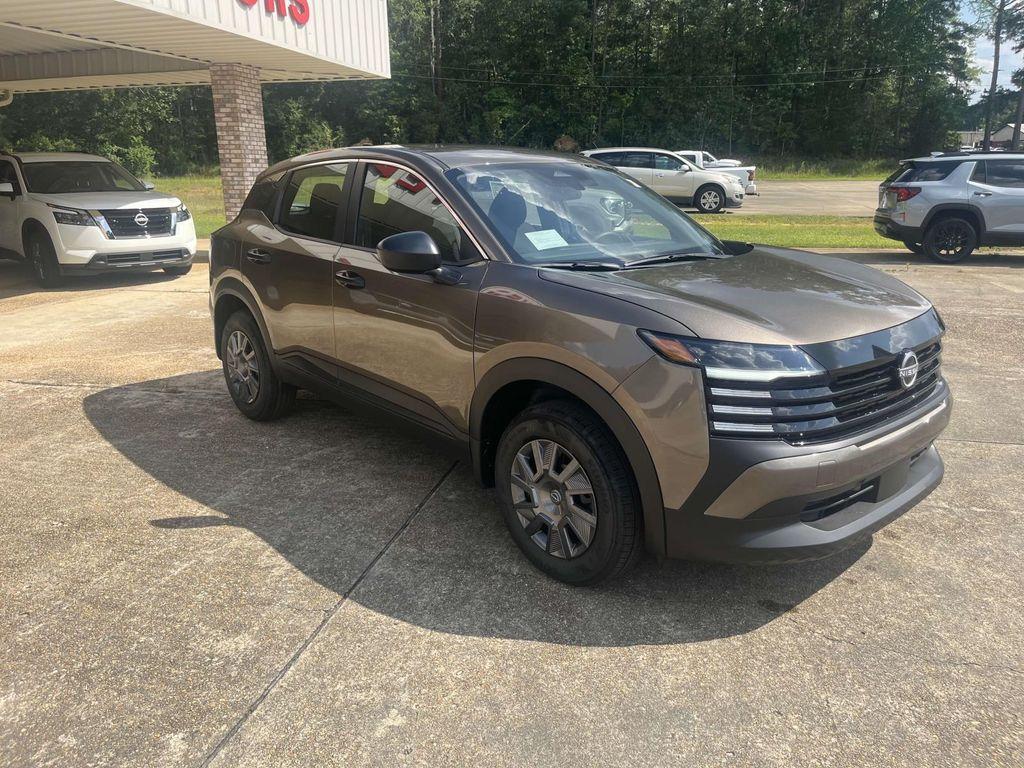 new 2025 Nissan Kicks car, priced at $23,349