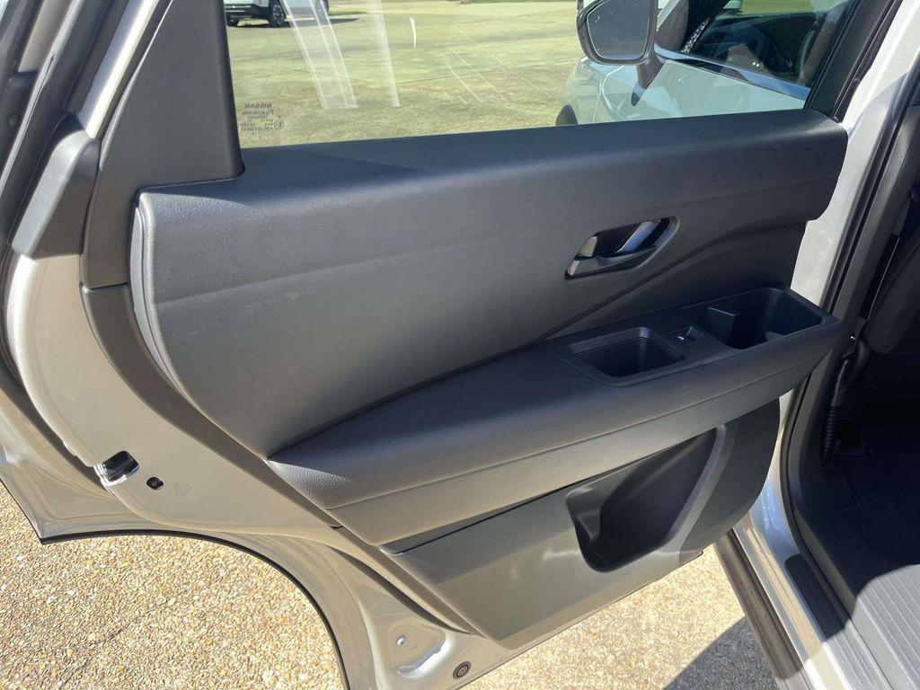 new 2025 Nissan Pathfinder car, priced at $37,475