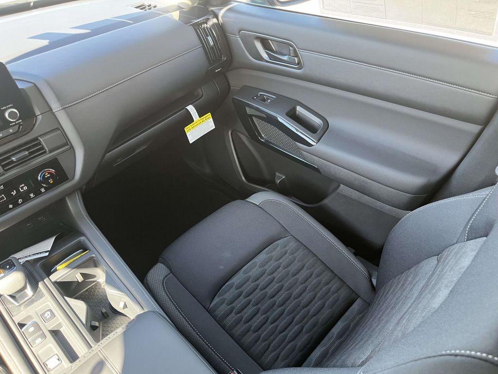 new 2025 Nissan Pathfinder car, priced at $37,475