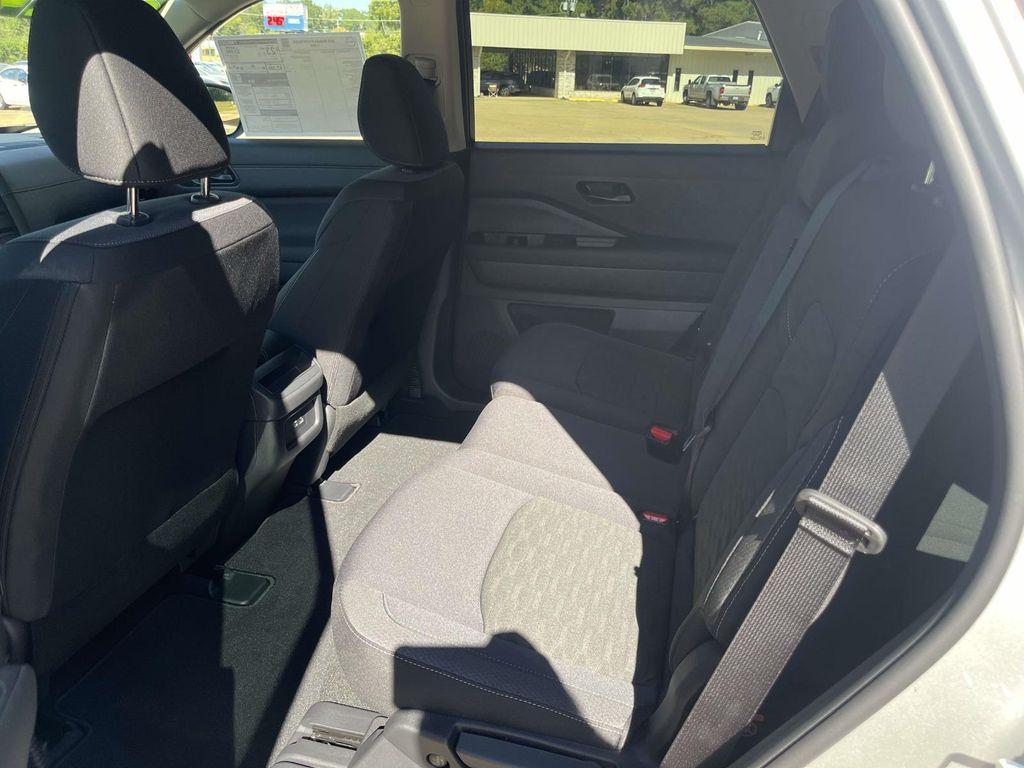 new 2025 Nissan Pathfinder car, priced at $37,475