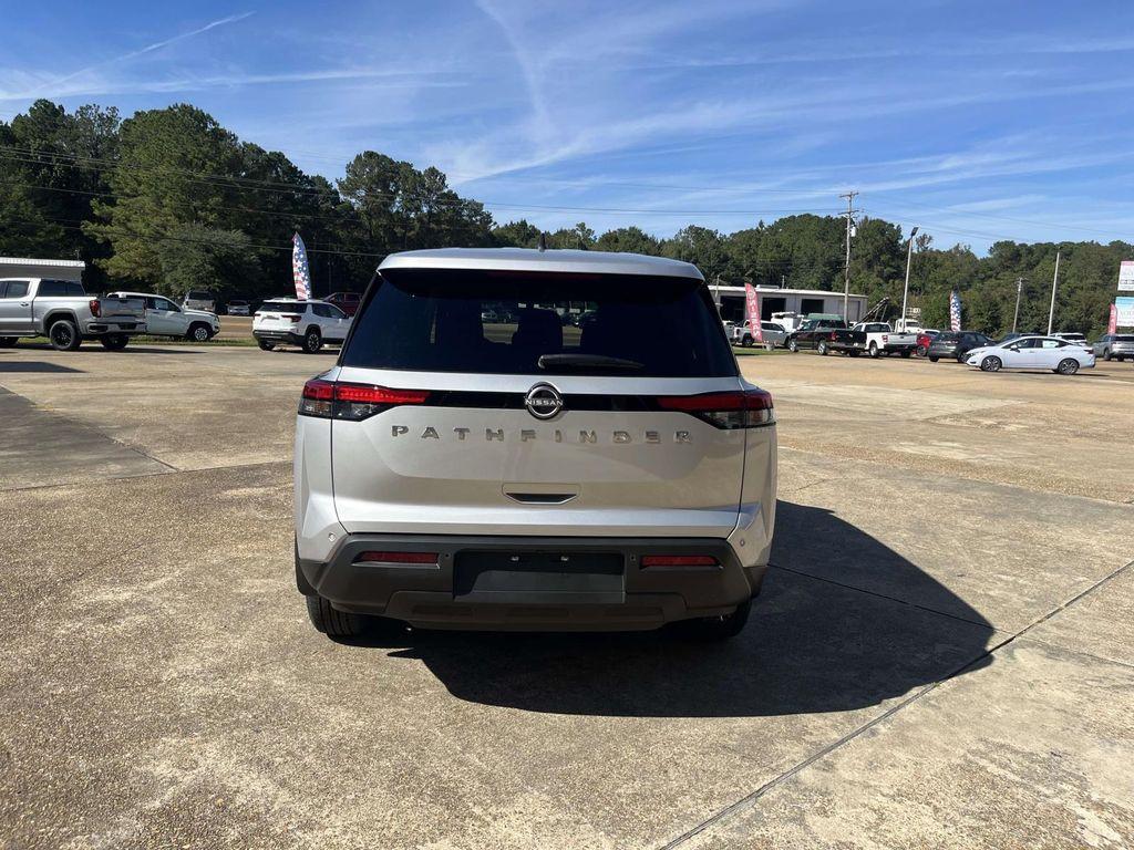 new 2025 Nissan Pathfinder car, priced at $37,475