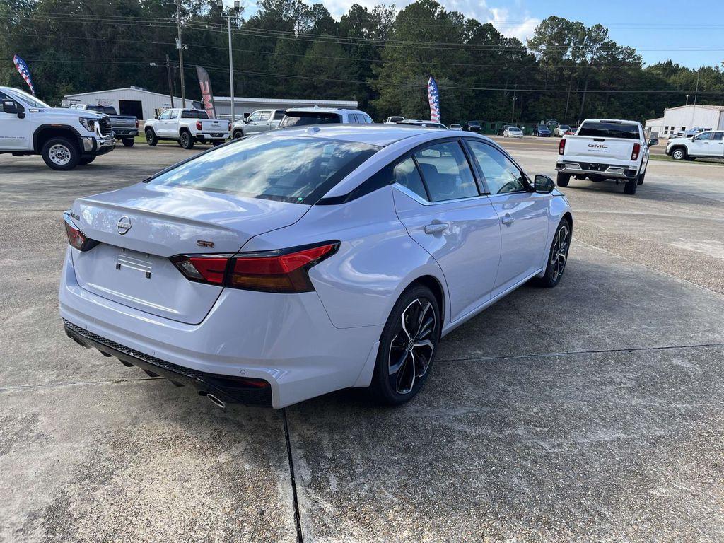 new 2025 Nissan Altima car, priced at $32,199