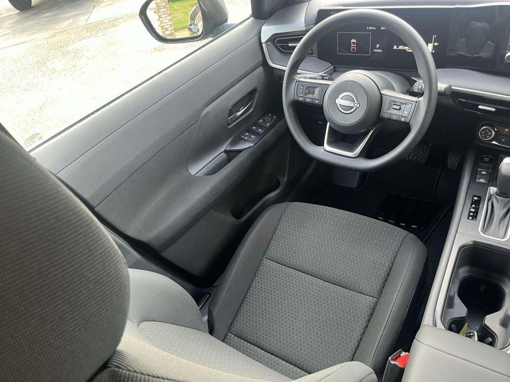 new 2025 Nissan Kicks car, priced at $23,349