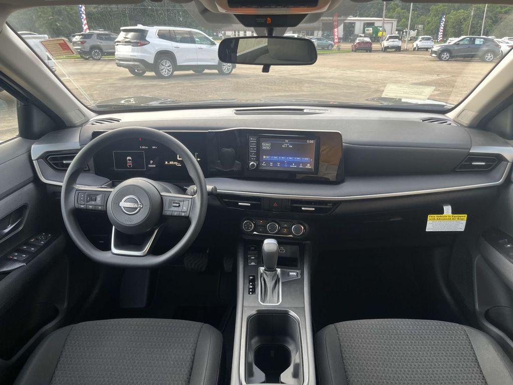 new 2025 Nissan Kicks car, priced at $23,349