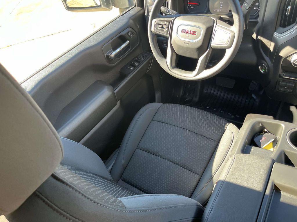 new 2026 GMC Sierra 2500 car, priced at $58,300