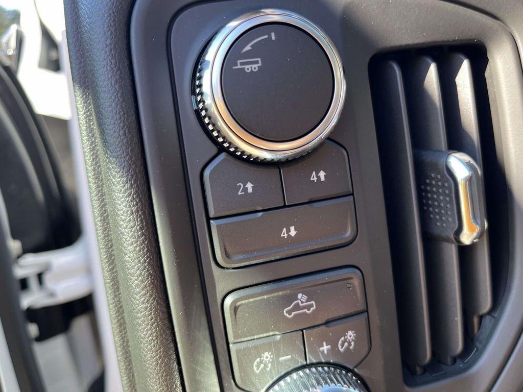 new 2026 GMC Sierra 2500 car, priced at $58,300