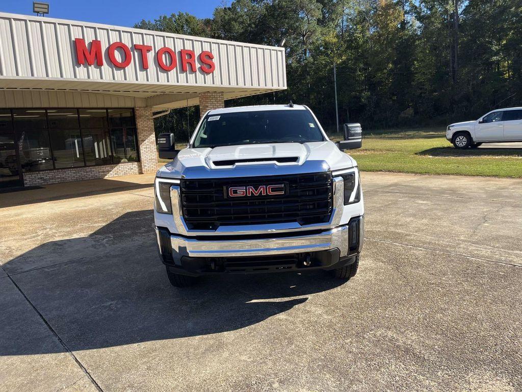 new 2026 GMC Sierra 2500 car, priced at $58,300
