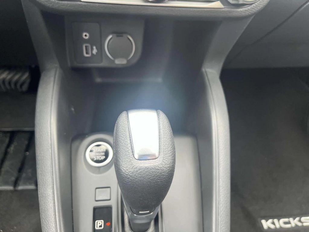 new 2025 Nissan Kicks car, priced at $22,464