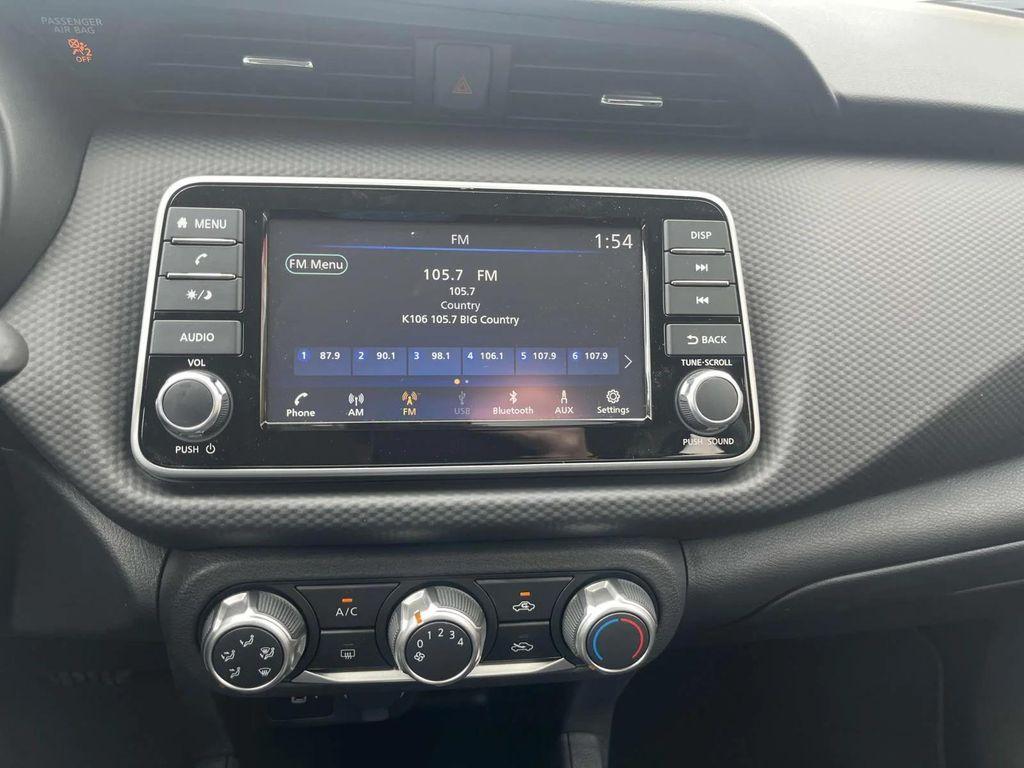new 2025 Nissan Kicks car, priced at $22,464