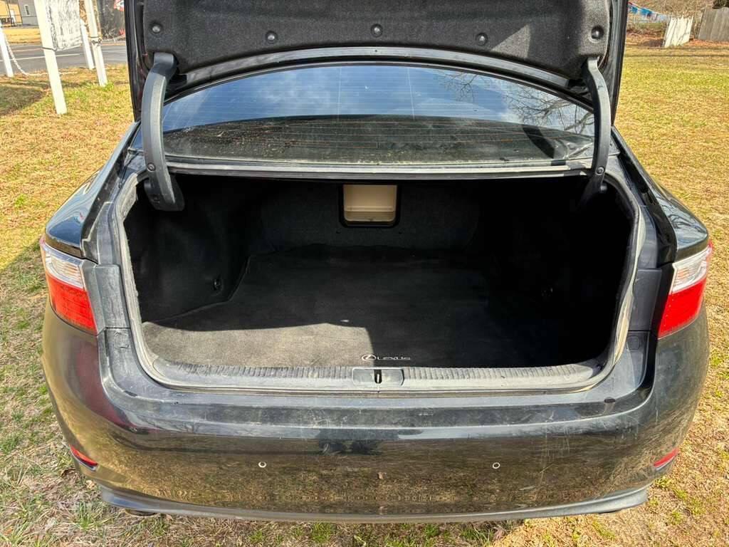 used 2015 Lexus ES 350 car, priced at $10,500