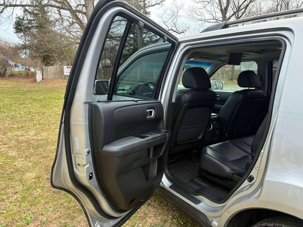 used 2012 Honda Pilot car, priced at $6,995
