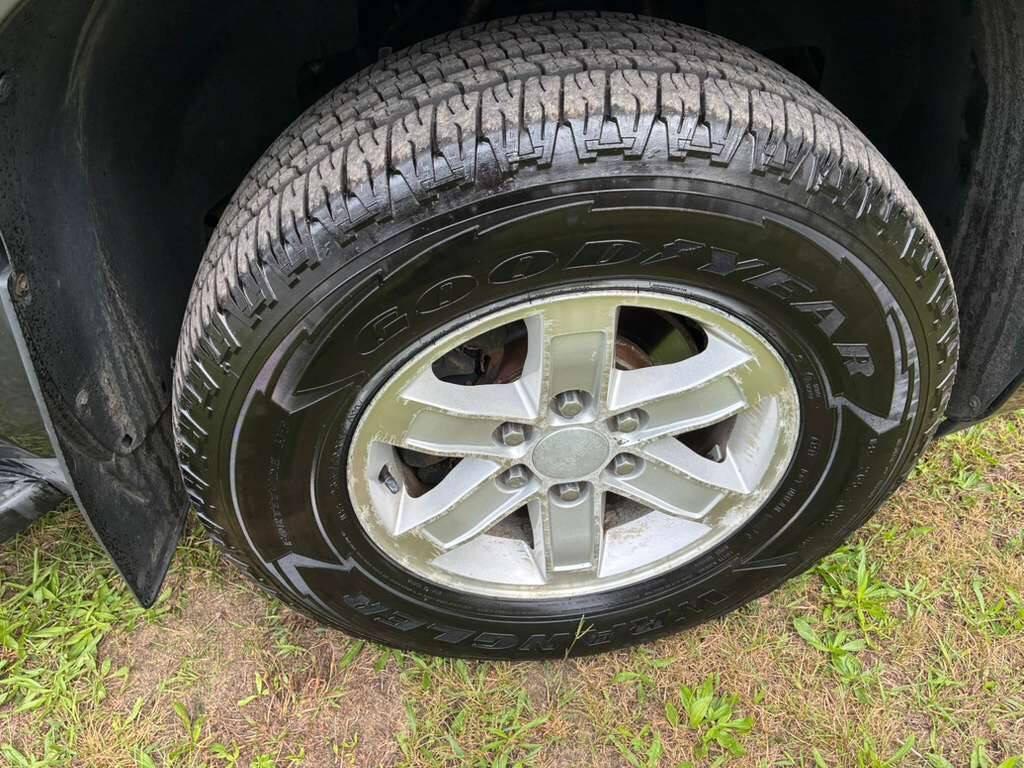 used 2011 GMC Yukon XL car, priced at $6,800