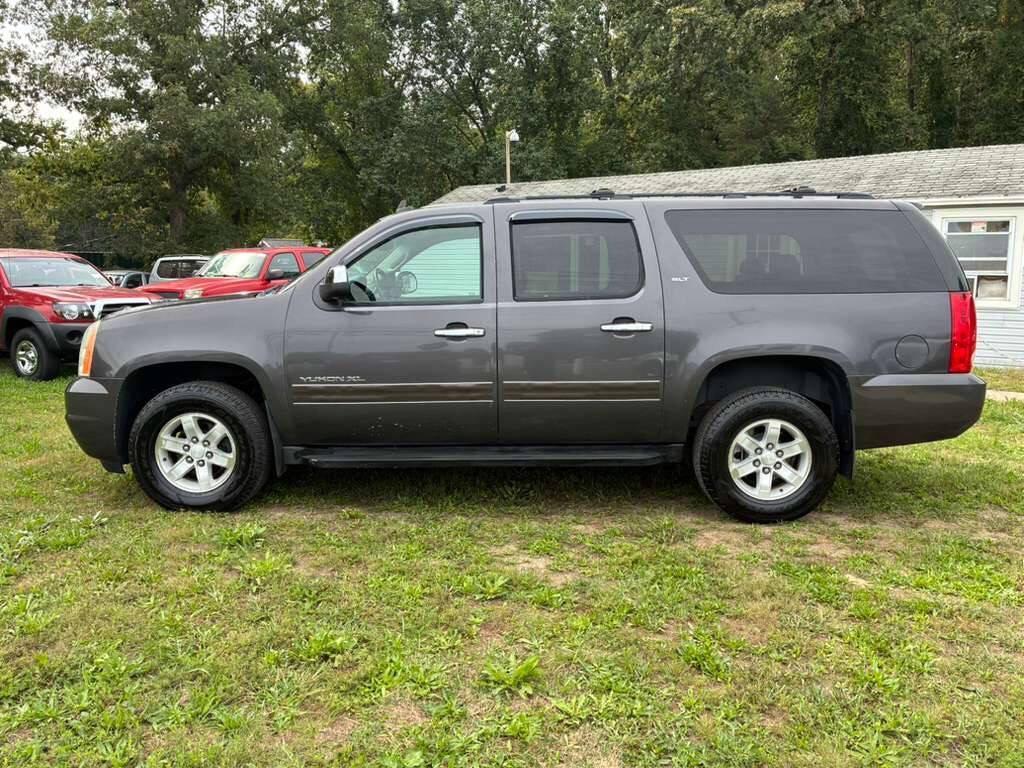 used 2011 GMC Yukon XL car, priced at $6,800