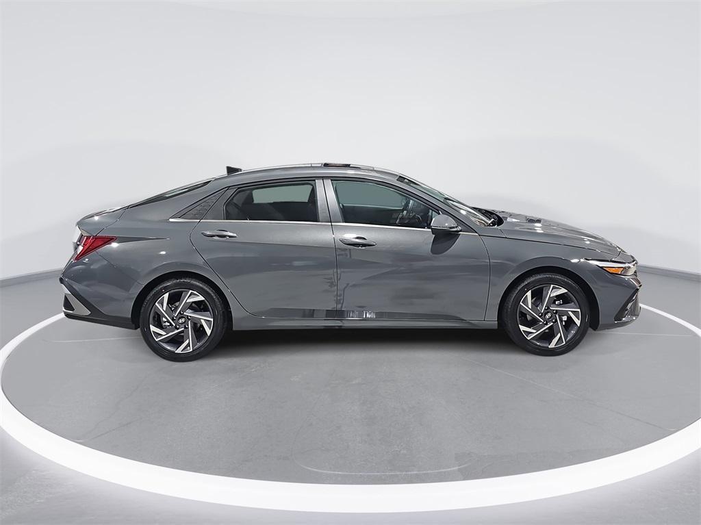 new 2026 Hyundai ELANTRA HEV car, priced at $30,192
