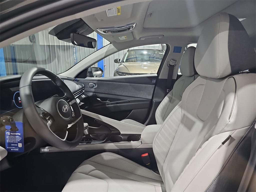 new 2026 Hyundai ELANTRA HEV car, priced at $30,192