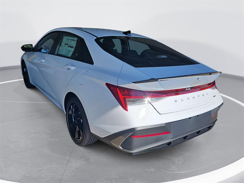 new 2026 Hyundai ELANTRA HEV car, priced at $28,359