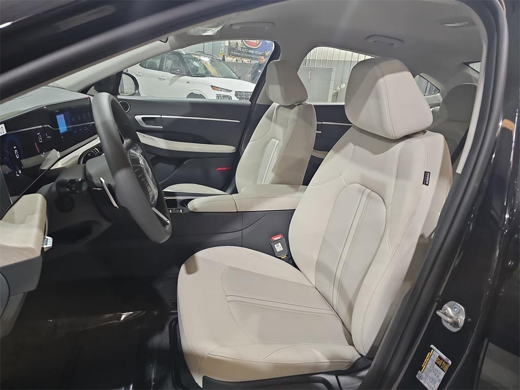 new 2026 Hyundai Sonata Hybrid car, priced at $29,352