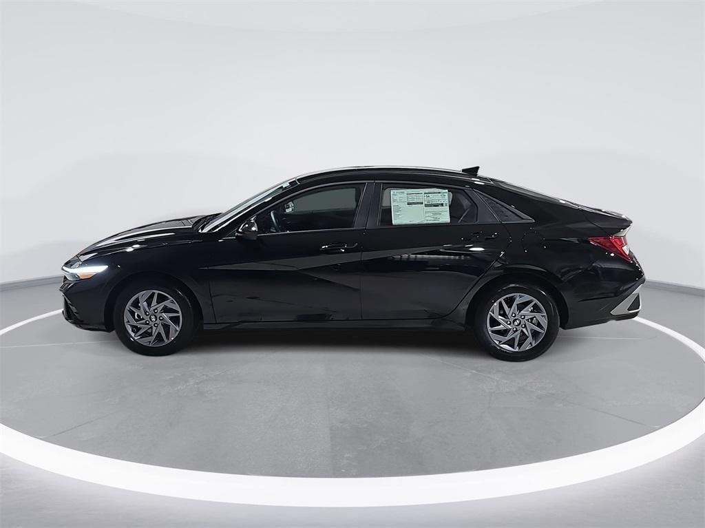 new 2026 Hyundai ELANTRA HEV car, priced at $25,583