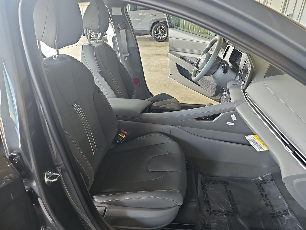 new 2026 Hyundai Elantra car, priced at $24,978