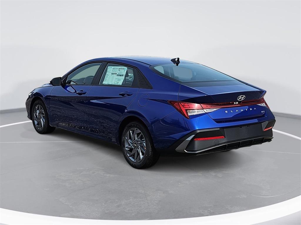 new 2026 Hyundai ELANTRA HEV car, priced at $25,916