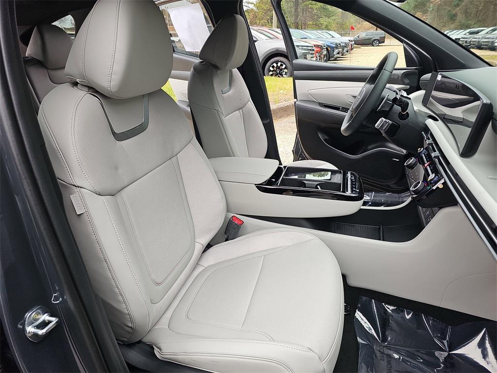 new 2026 Hyundai Tucson car, priced at $37,224