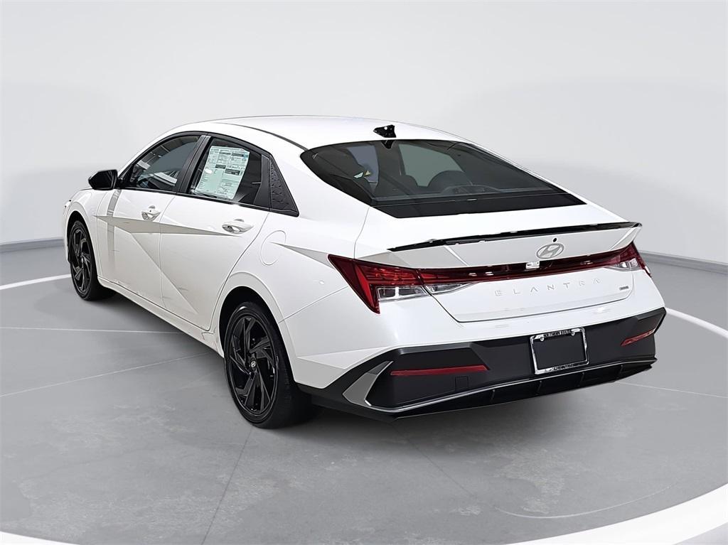 new 2026 Hyundai ELANTRA HEV car, priced at $28,375