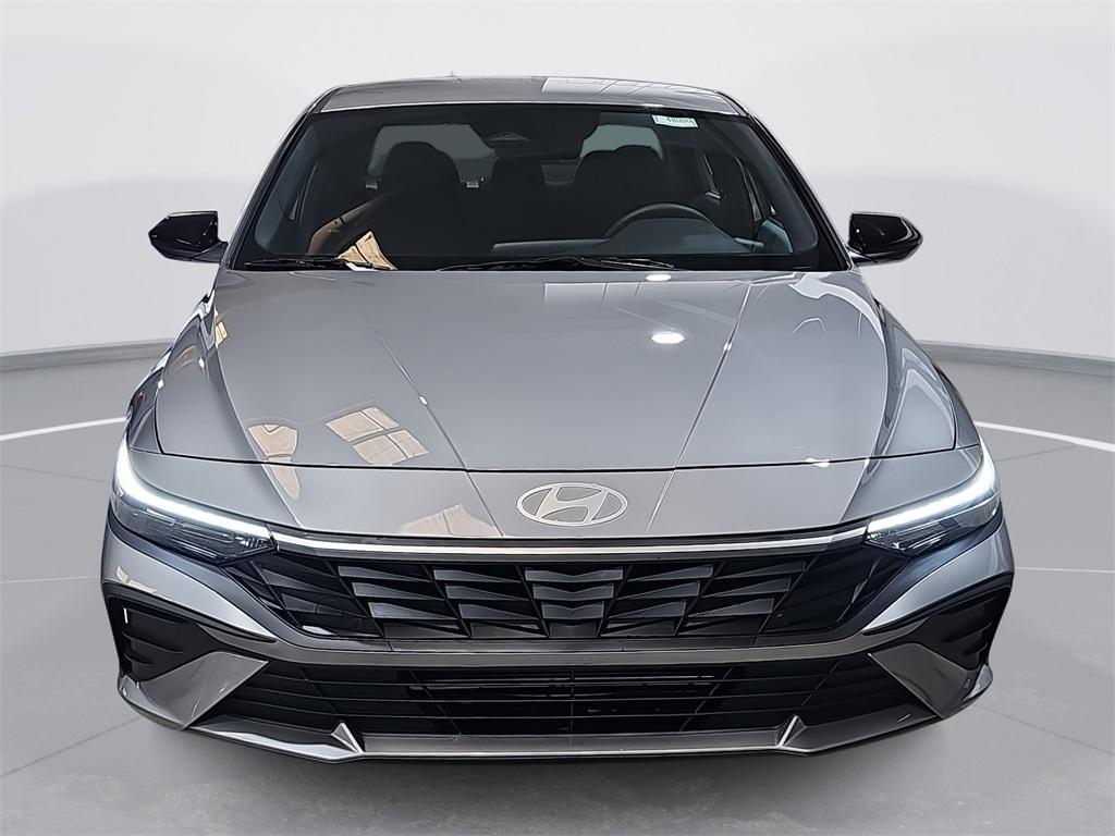 new 2025 Hyundai Elantra car, priced at $21,872