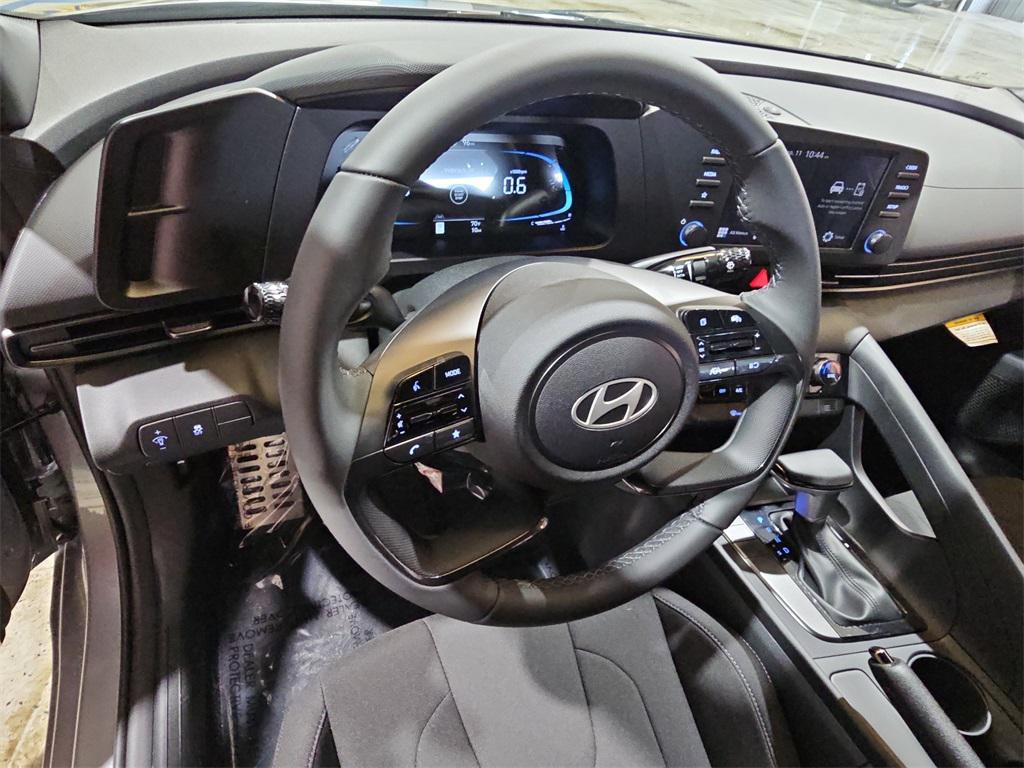 new 2025 Hyundai Elantra car, priced at $21,872