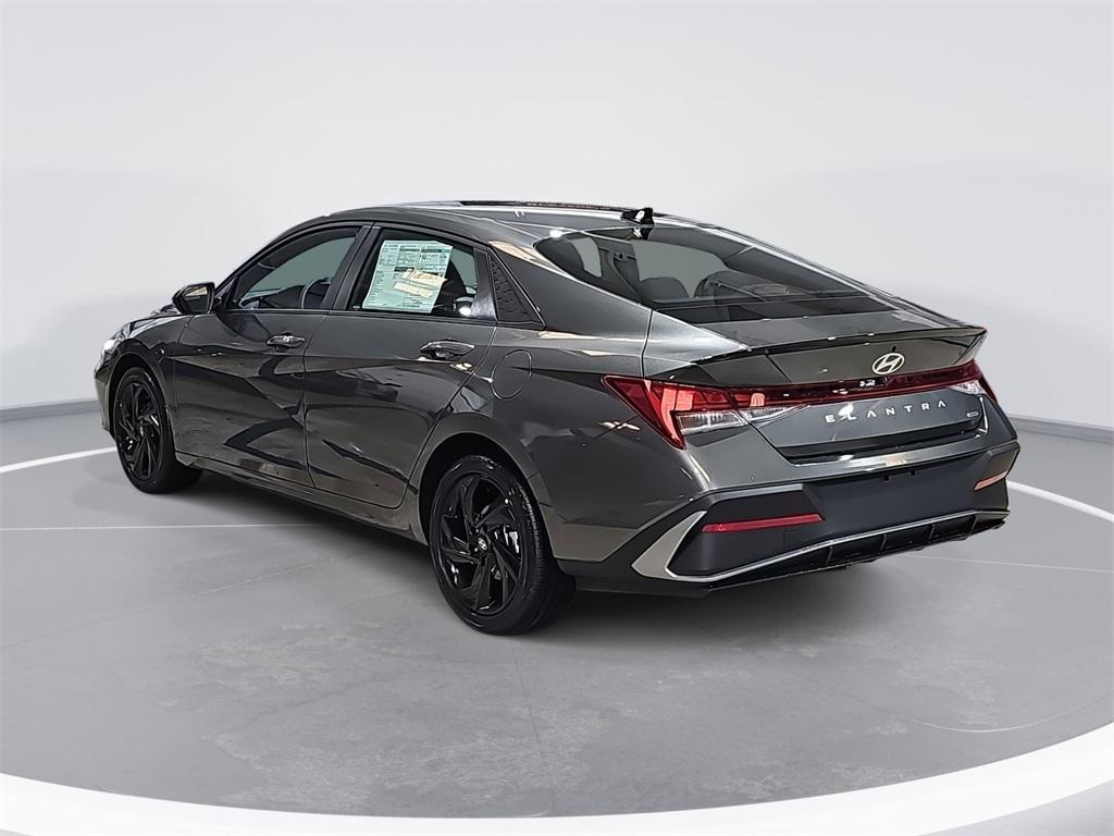 new 2026 Hyundai ELANTRA HEV car, priced at $27,890