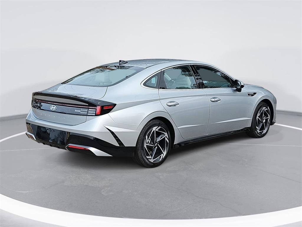 new 2026 Hyundai Sonata car, priced at $29,285