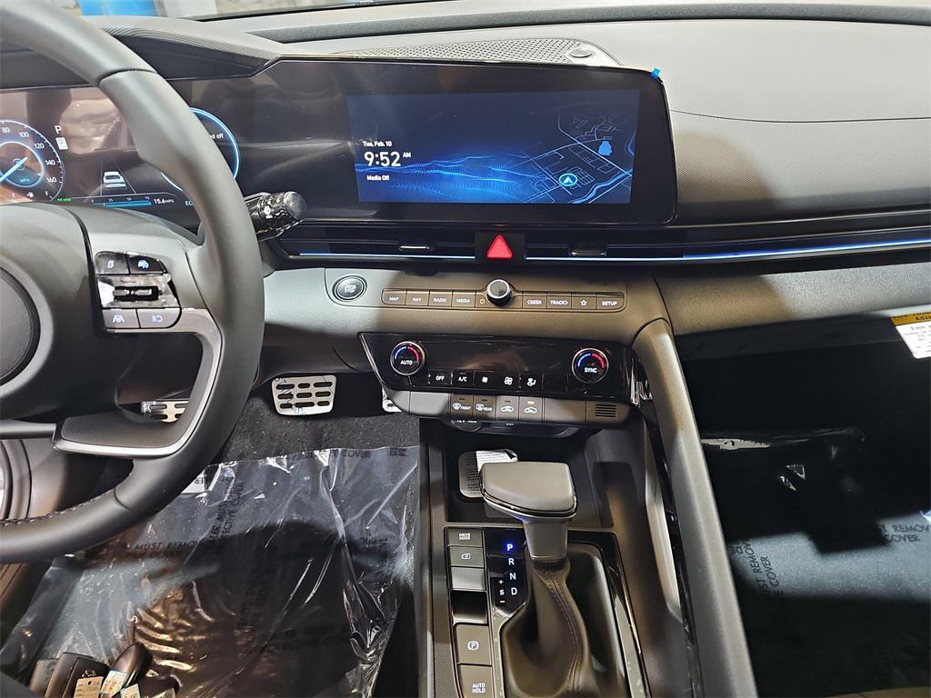 new 2026 Hyundai ELANTRA HEV car, priced at $27,890