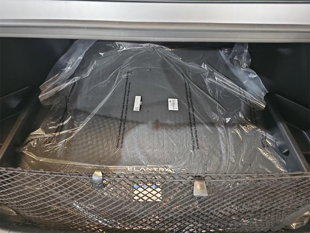 new 2026 Hyundai ELANTRA HEV car, priced at $27,890