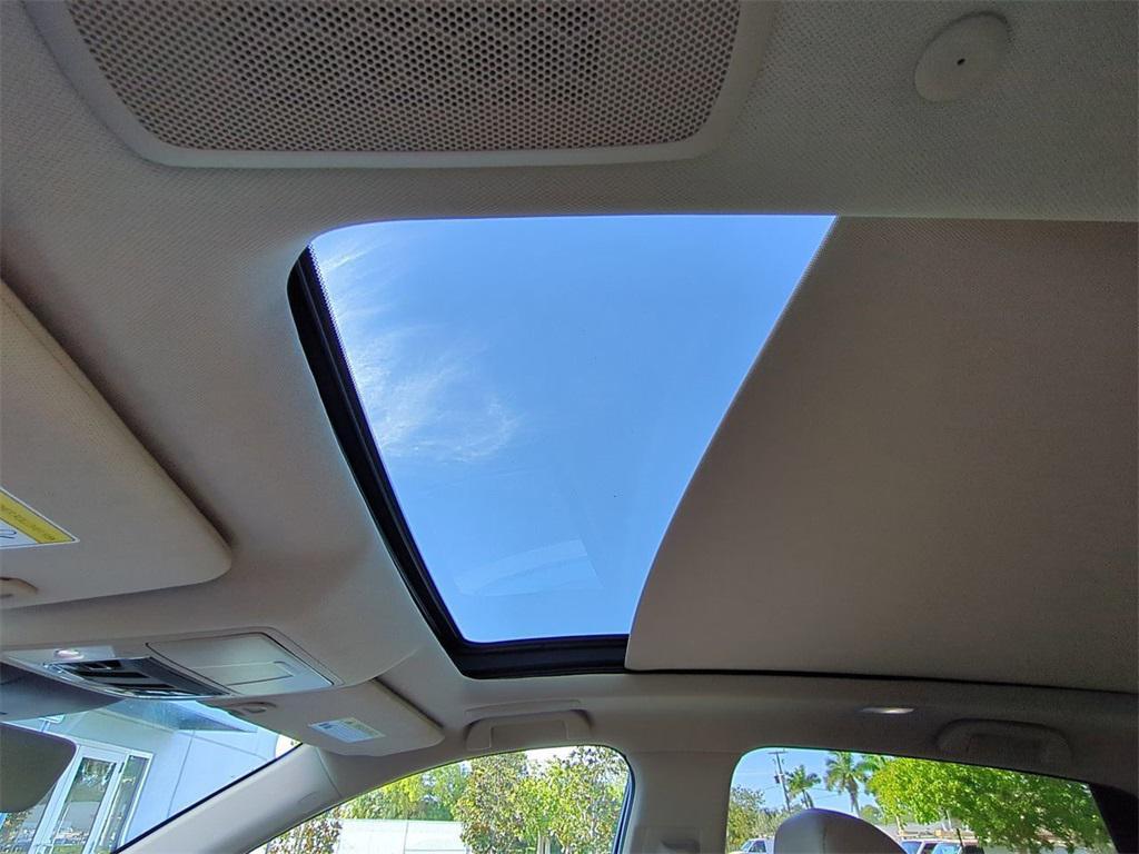 used 2020 Acura RDX car, priced at $26,192