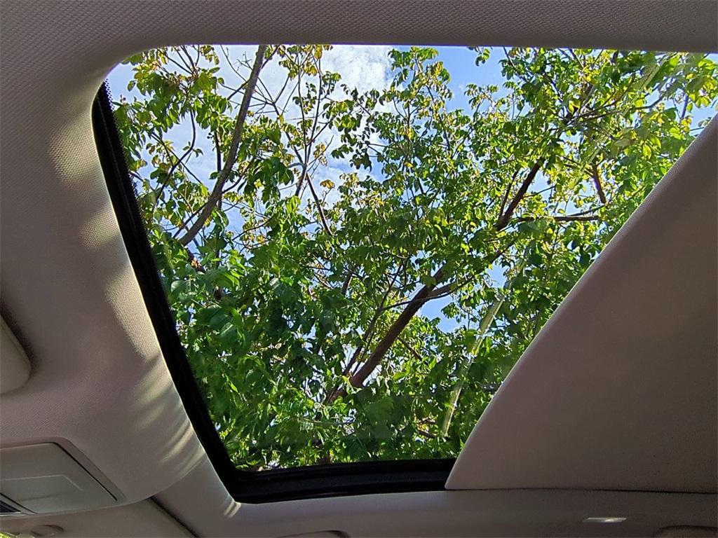 used 2023 Acura RDX car, priced at $33,225