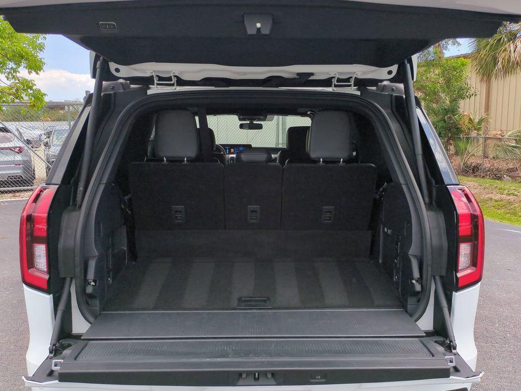 used 2025 Ford Expedition car, priced at $66,144