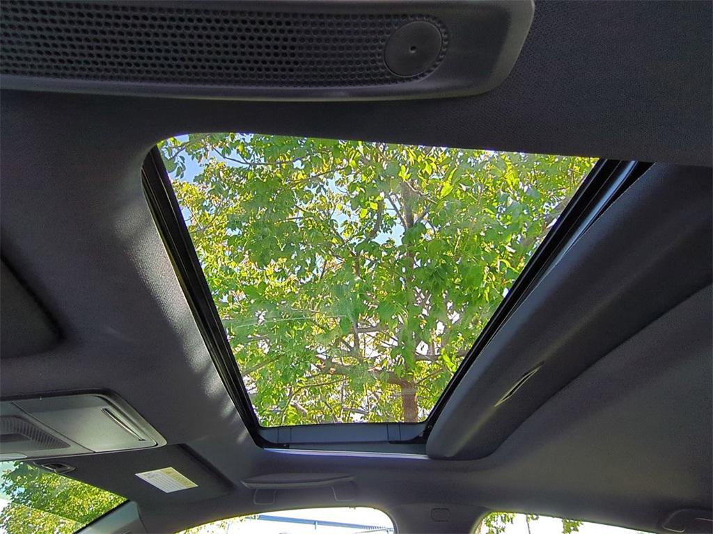 used 2025 Acura Integra car, priced at $31,999