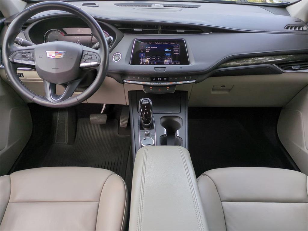 used 2021 Cadillac XT4 car, priced at $21,986