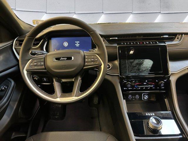 new 2025 Jeep Grand Cherokee car, priced at $40,527