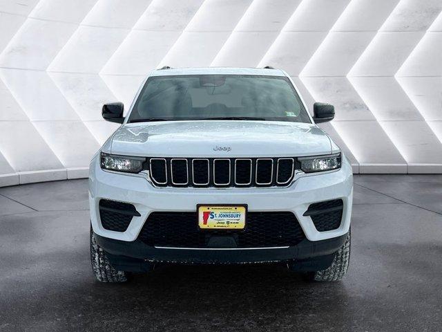 new 2025 Jeep Grand Cherokee car, priced at $40,009