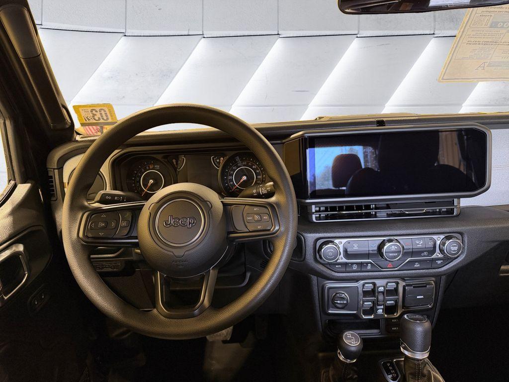 new 2026 Jeep Gladiator car, priced at $43,539