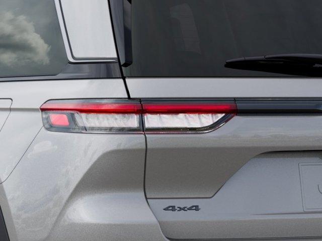 new 2026 Jeep Grand Cherokee car, priced at $46,875