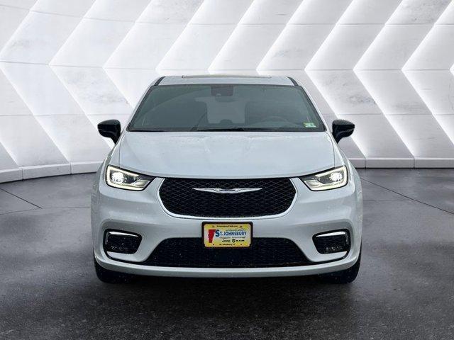 new 2026 Chrysler Pacifica car, priced at $44,755