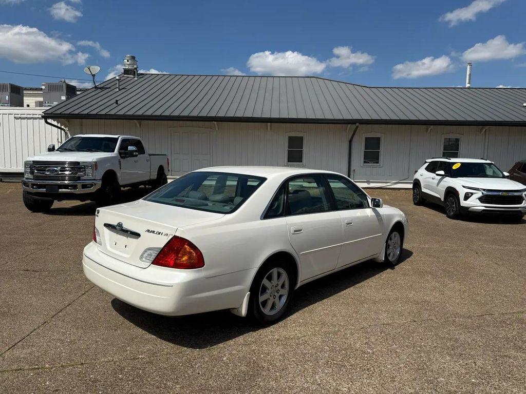 used 2001 Toyota Avalon car, priced at $10,900