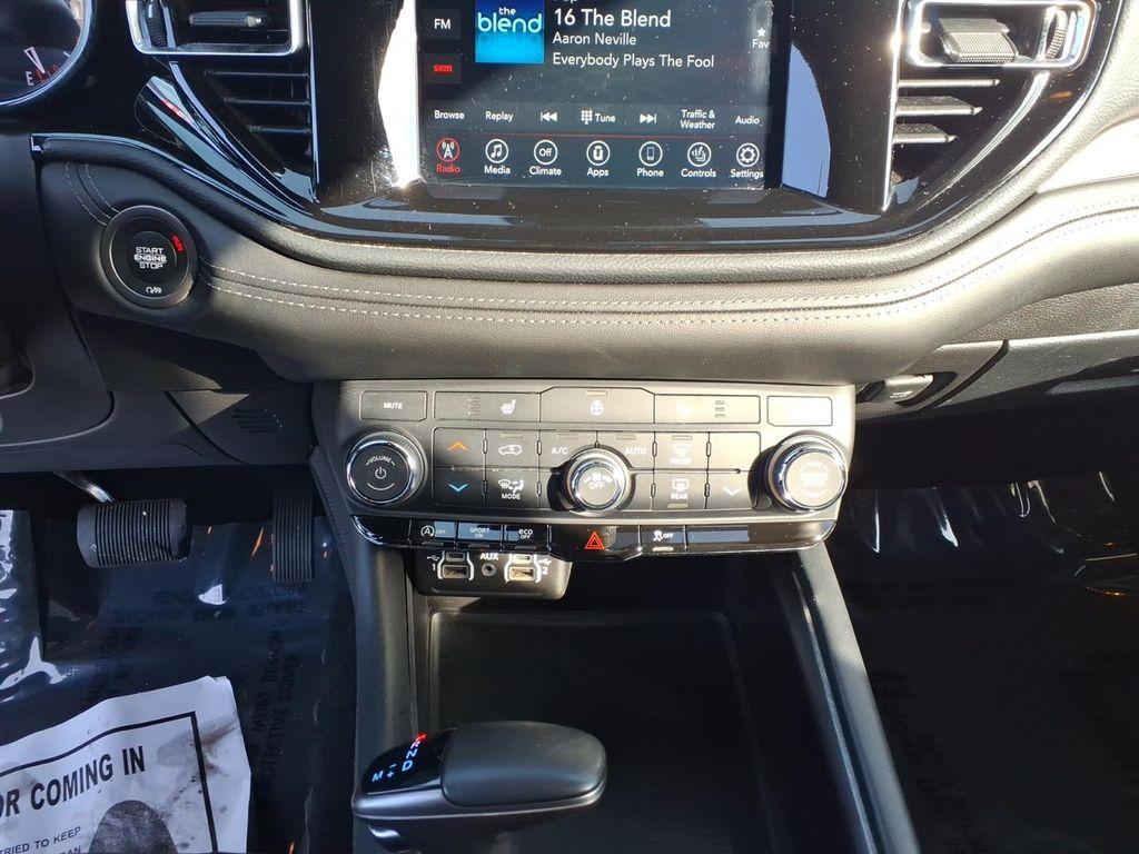 used 2024 Dodge Durango car, priced at $32,995