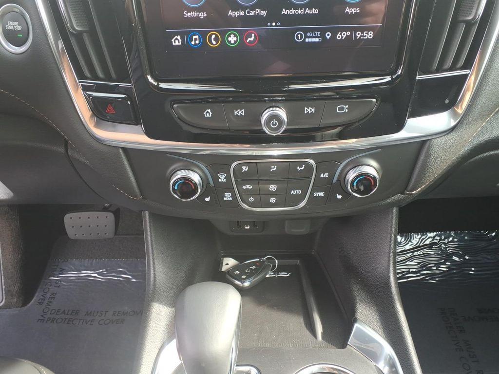 used 2023 Chevrolet Traverse car, priced at $30,995