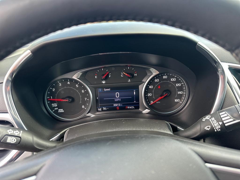 used 2022 Chevrolet Equinox car, priced at $22,977