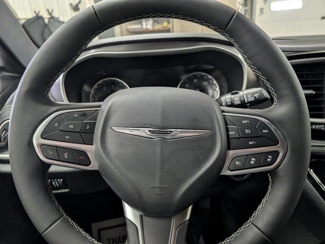 new 2026 Chrysler Pacifica car, priced at $45,029