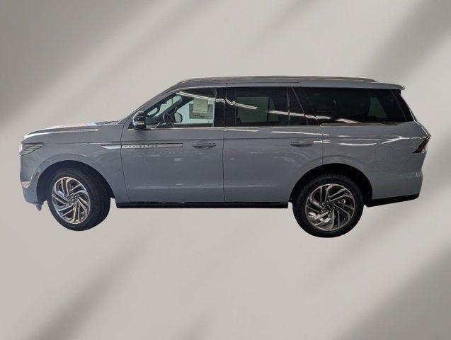new 2025 Lincoln Navigator car, priced at $99,440